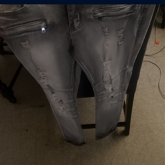 Jeans - Picture 6 of 8